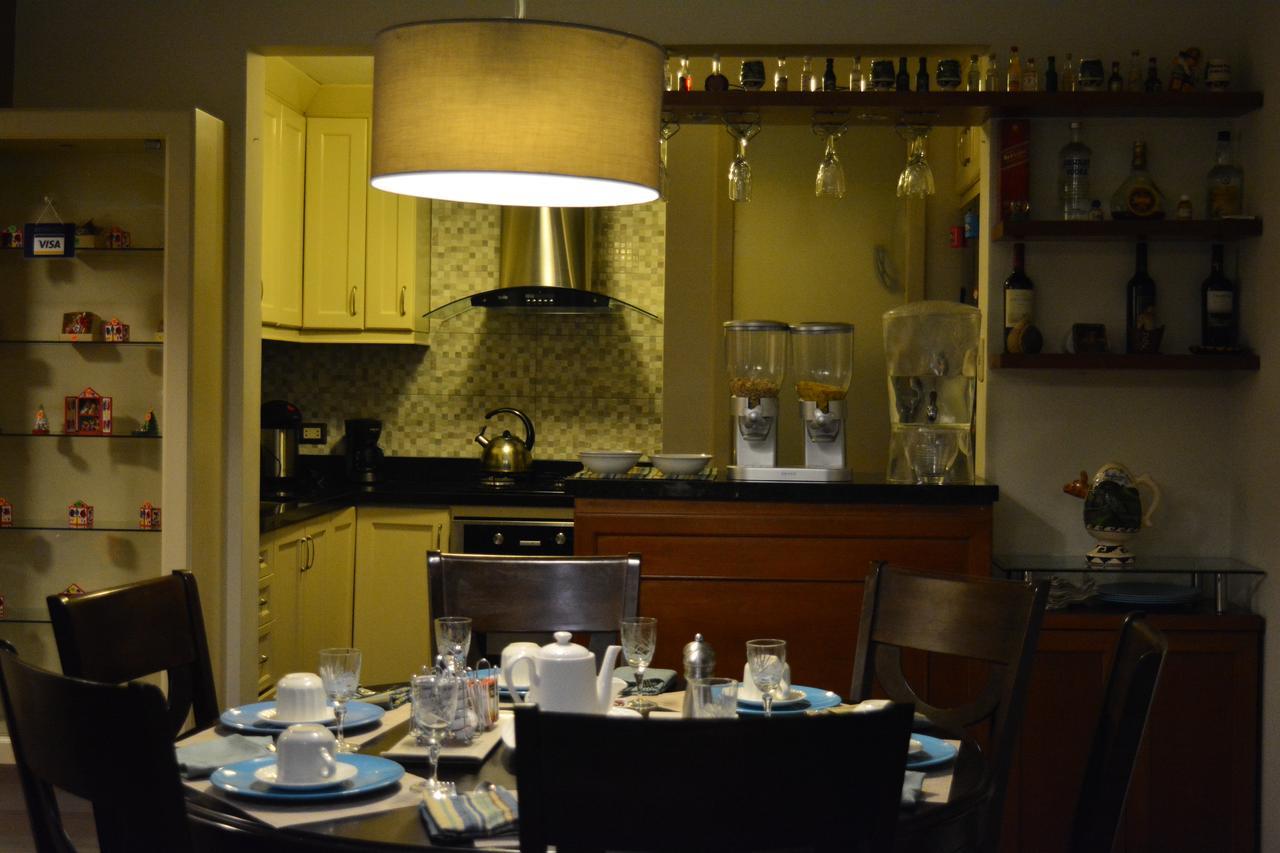 Kangaroo Wasi Airport Bed & Breakfast Lima Ngoại thất bức ảnh