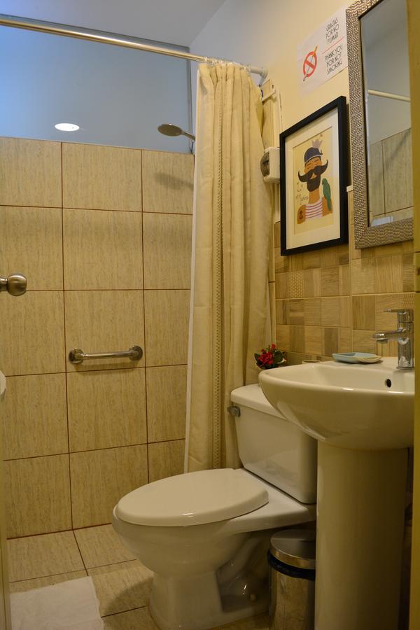 Kangaroo Wasi Airport Bed & Breakfast Lima Ngoại thất bức ảnh